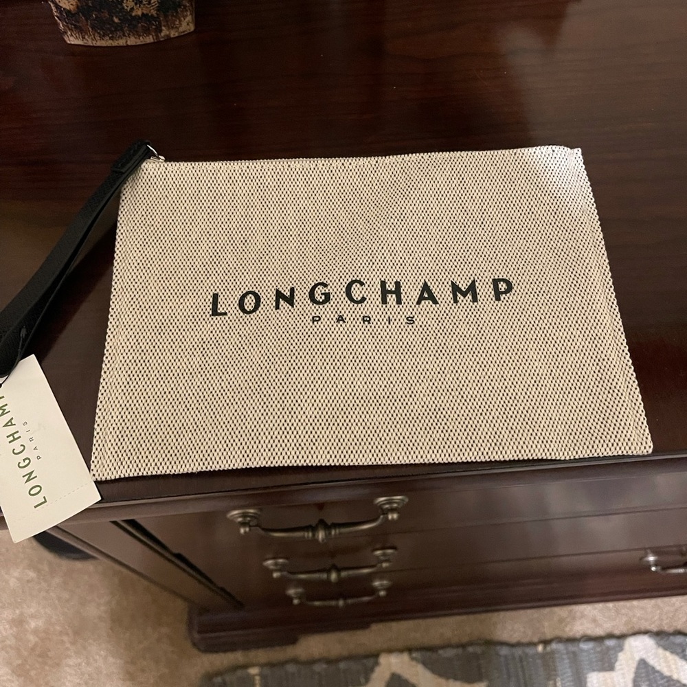 Wristlet